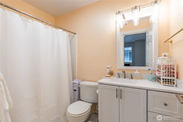 $475,000 | 12704 64th Avenue East, Puyallup, WA 98373