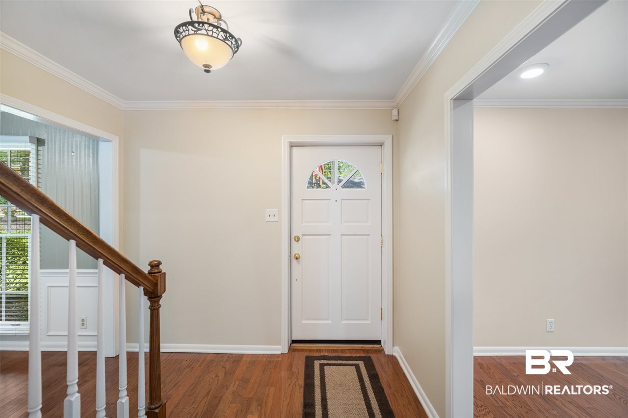 705 Spring Station Road Mobile, AL 36609 - Photo 6 of 35