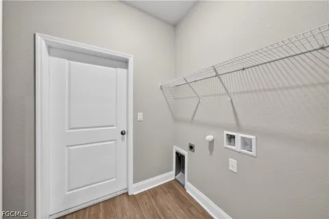 $299,900 | 1001 Northeast 35th Lane, Cape Coral, FL 33909