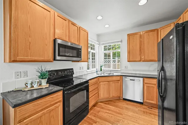 $575,000 | 13648 Plaster Point, Unit 102, Broomfield, CO 80023