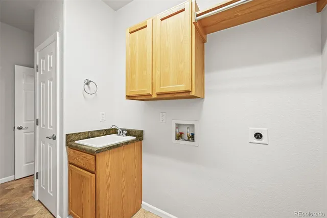 $575,000 | 13648 Plaster Point, Unit 102, Broomfield, CO 80023