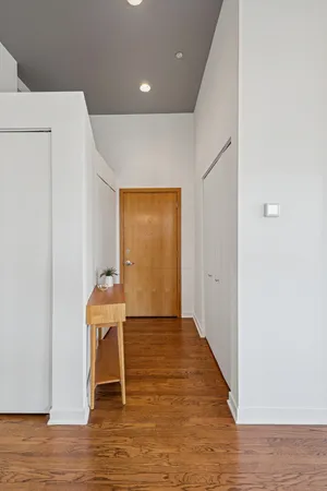 $750,000 | 333 West Hubbard Street, Unit 801, Chicago, IL 60654