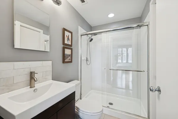 $750,000 | 333 West Hubbard Street, Unit 801, Chicago, IL 60654