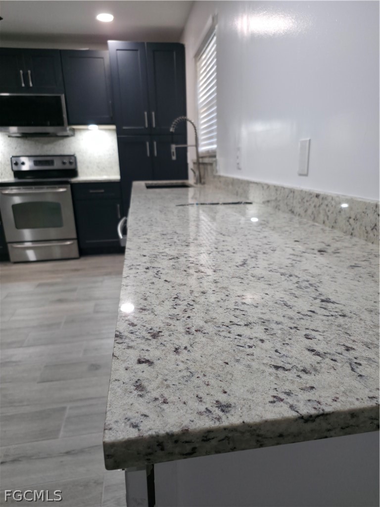 4474 East Riverside Drive Fort Myers, FL 33905 - Photo 13 of 27