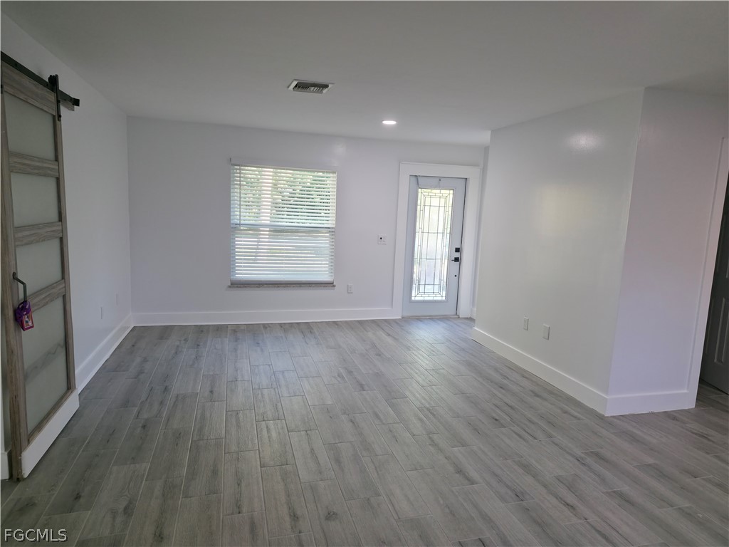 4474 East Riverside Drive Fort Myers, FL 33905 - Photo 7 of 27