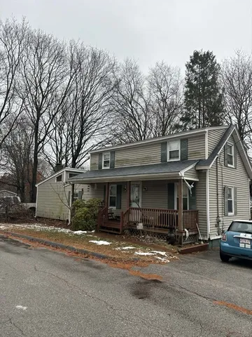 $399,900 | 19 Beech Street, Attleboro, MA 02703