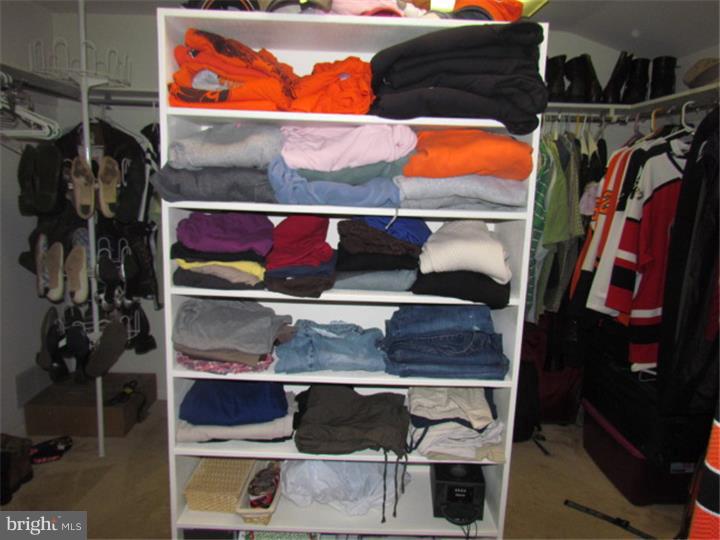 47 Hydrangea Road Levittown, PA 19056 - Photo 22 of 25 Closet