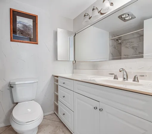 $150,000 | 12022 West Greenway Drive, Unit 204, Royal Palm Beach, FL 33411