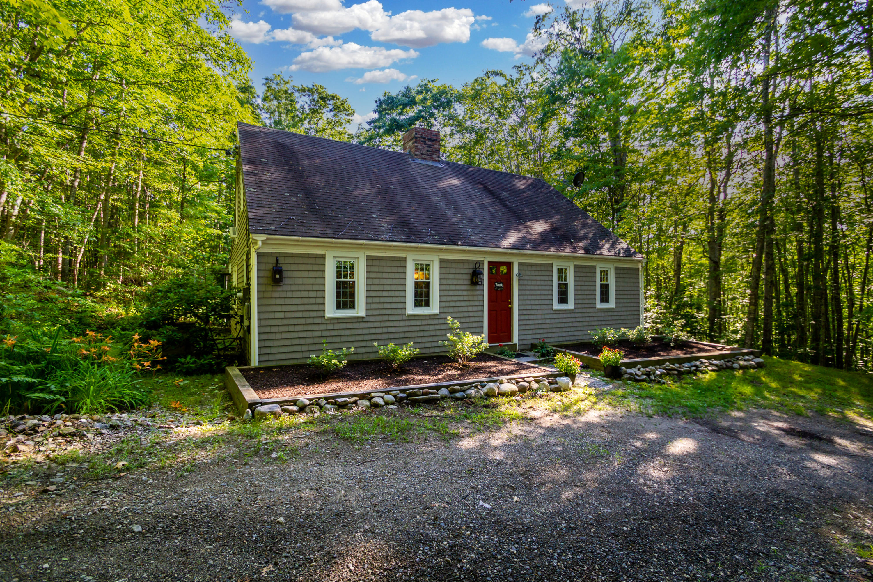 158 Rabbit Path Road Alna, ME 04535 - Photo 2 of 40 IMG_6447