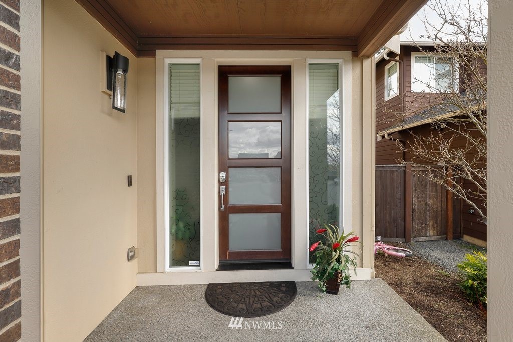 16813 42nd Drive Southeast Bothell, WA 98012 - Photo 2 of 31