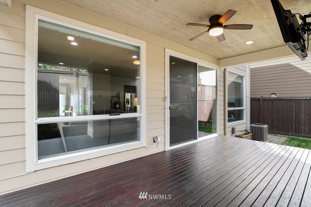 16813 42nd Drive Southeast Bothell, WA 98012 - Photo 13 of 31
