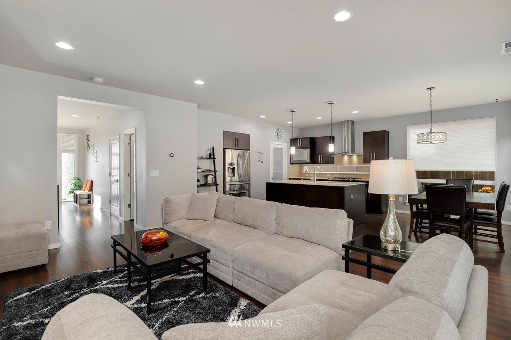 16813 42nd Drive Southeast Bothell, WA 98012 - Photo 4 of 31