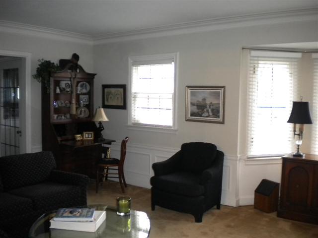 260 Merriweather Road Grosse Pointe, MI 48236 - Photo 6 of 15 31087154-5.JPG