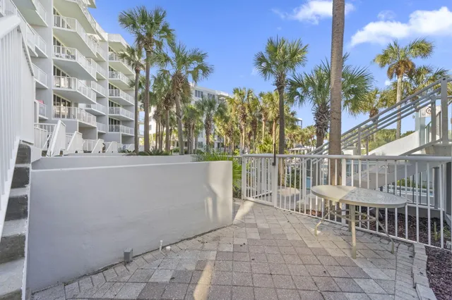 a view of a garage room