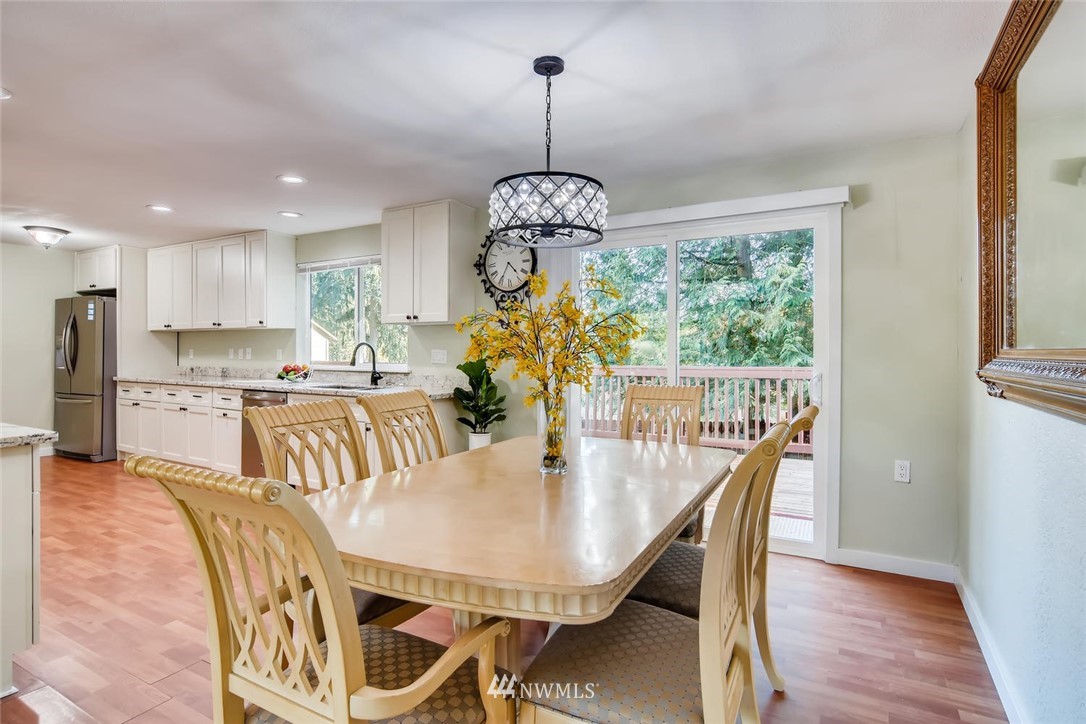 2330 167th Place Southeast Bothell, WA 98012 - Photo 11 of 40 Gallery Image 11