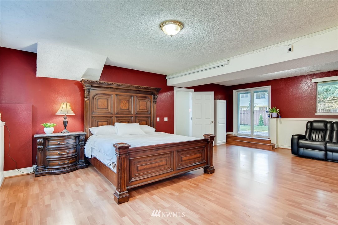 2330 167th Place Southeast Bothell, WA 98012 - Photo 27 of 40 Gallery Image 27