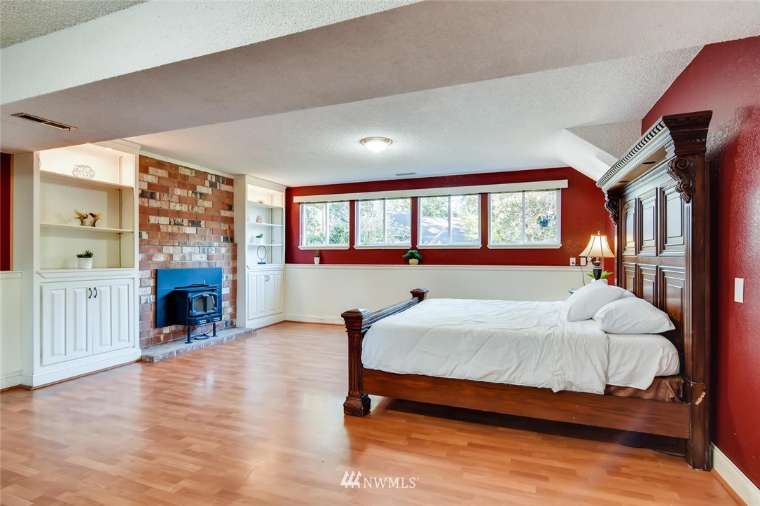 2330 167th Place Southeast Bothell, WA 98012 - Photo 30 of 40 Gallery Image 30