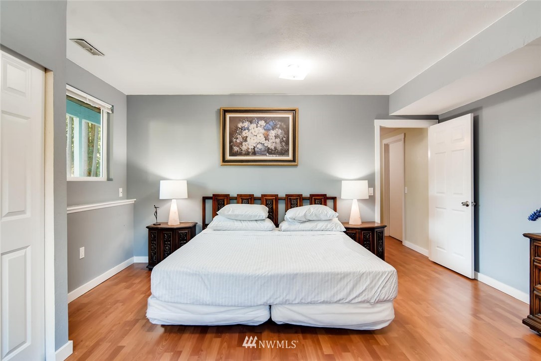 2330 167th Place Southeast Bothell, WA 98012 - Photo 32 of 40 Gallery Image 32