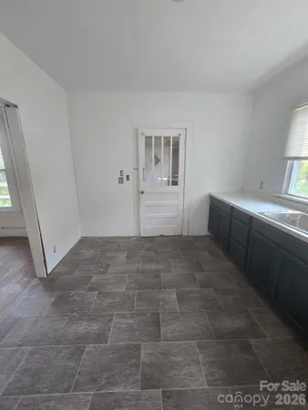 $115,000 | 251 West 3rd Street, Rutherfordton, NC 28139