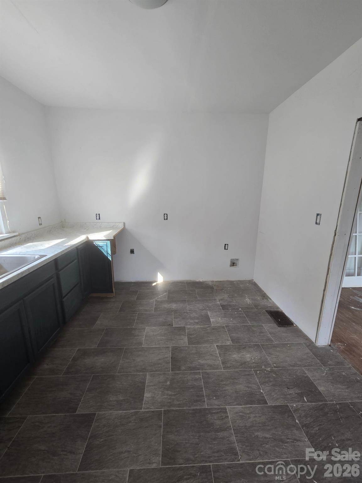 251 West 3rd Street Rutherfordton, NC 28139 - Photo 13 of 26