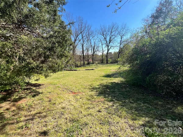 $115,000 | 251 West 3rd Street, Rutherfordton, NC 28139