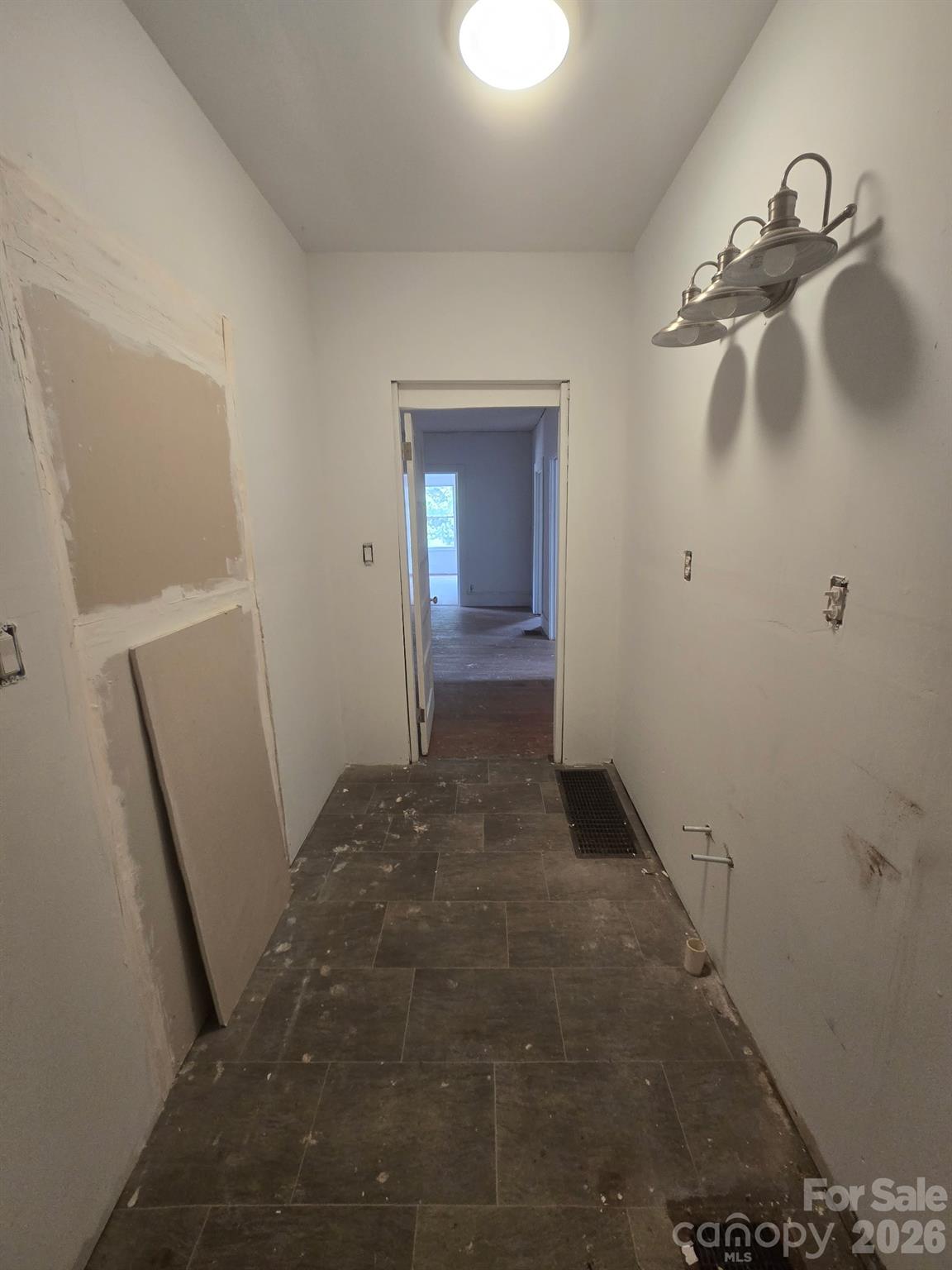 251 West 3rd Street Rutherfordton, NC 28139 - Photo 9 of 26