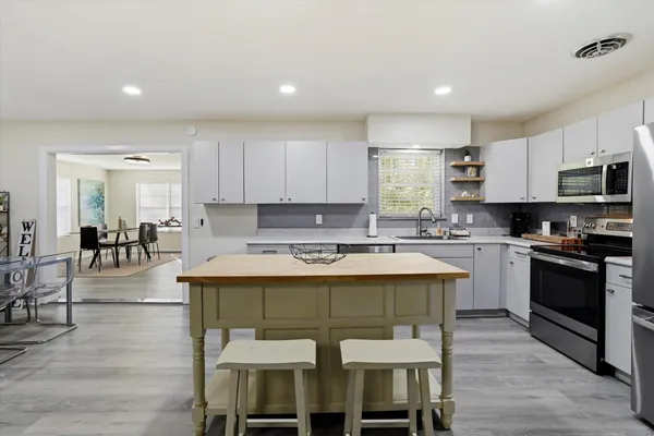 $319,000 | 2153 Longview Drive, Tallahassee, FL 32303