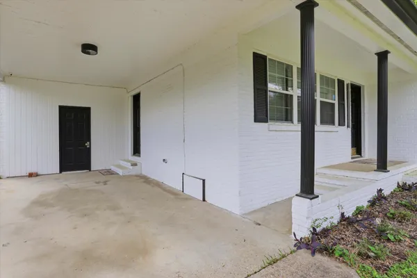 $319,000 | 2153 Longview Drive, Tallahassee, FL 32303