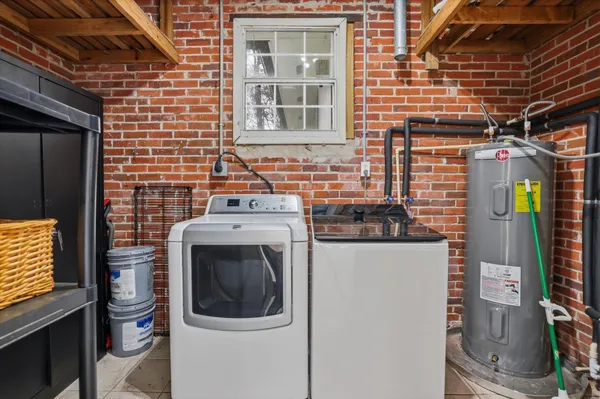 $319,000 | 2153 Longview Drive, Tallahassee, FL 32303