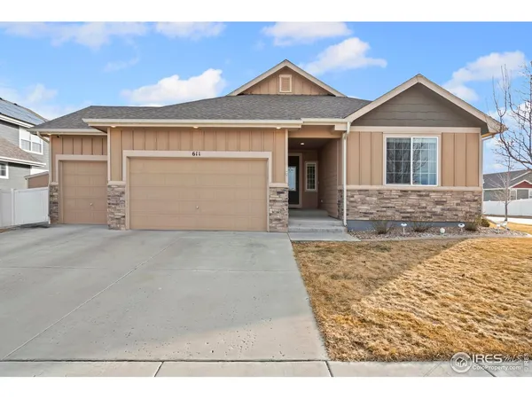 a view of a house with a outdoor space