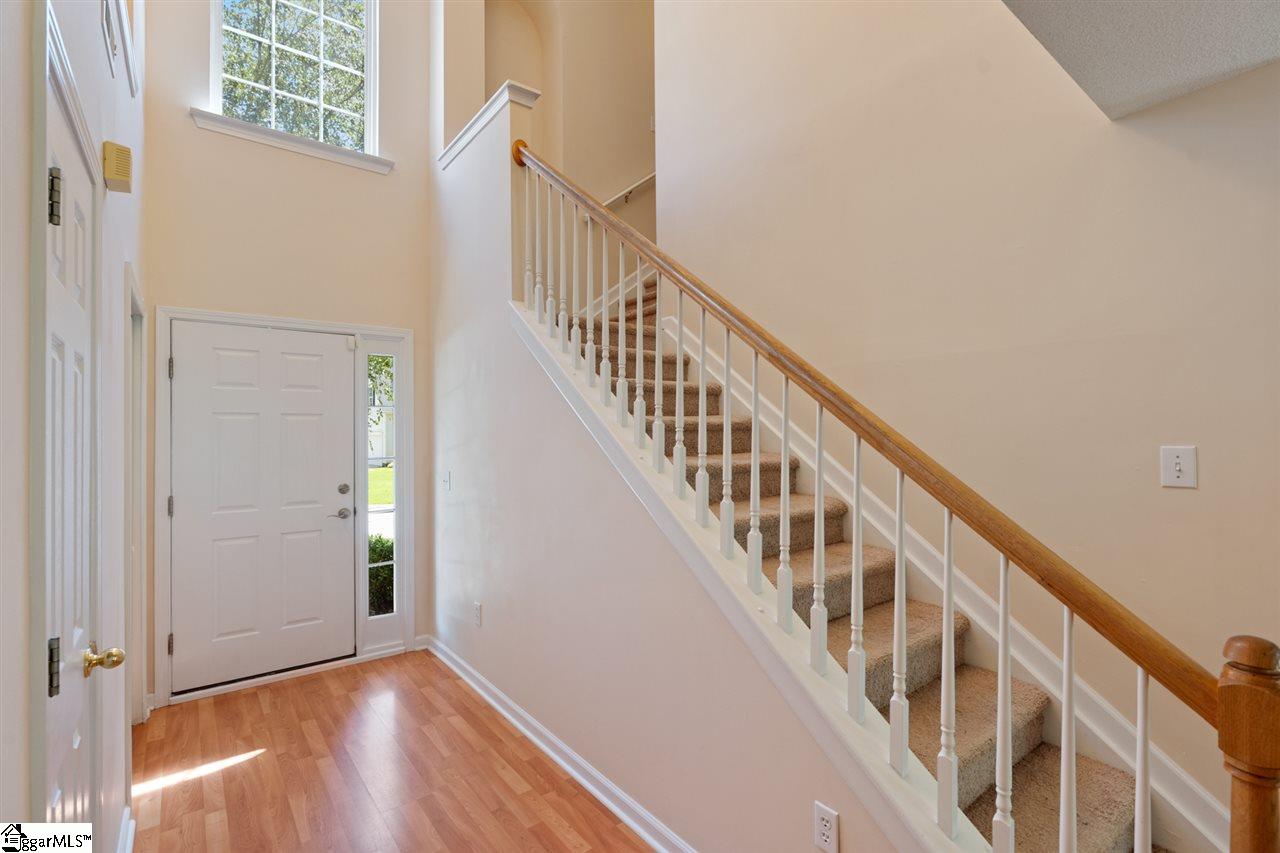 214 Rivereen Way Simpsonville, SC 29680 - Photo 7 of 29 Gallery Image 7