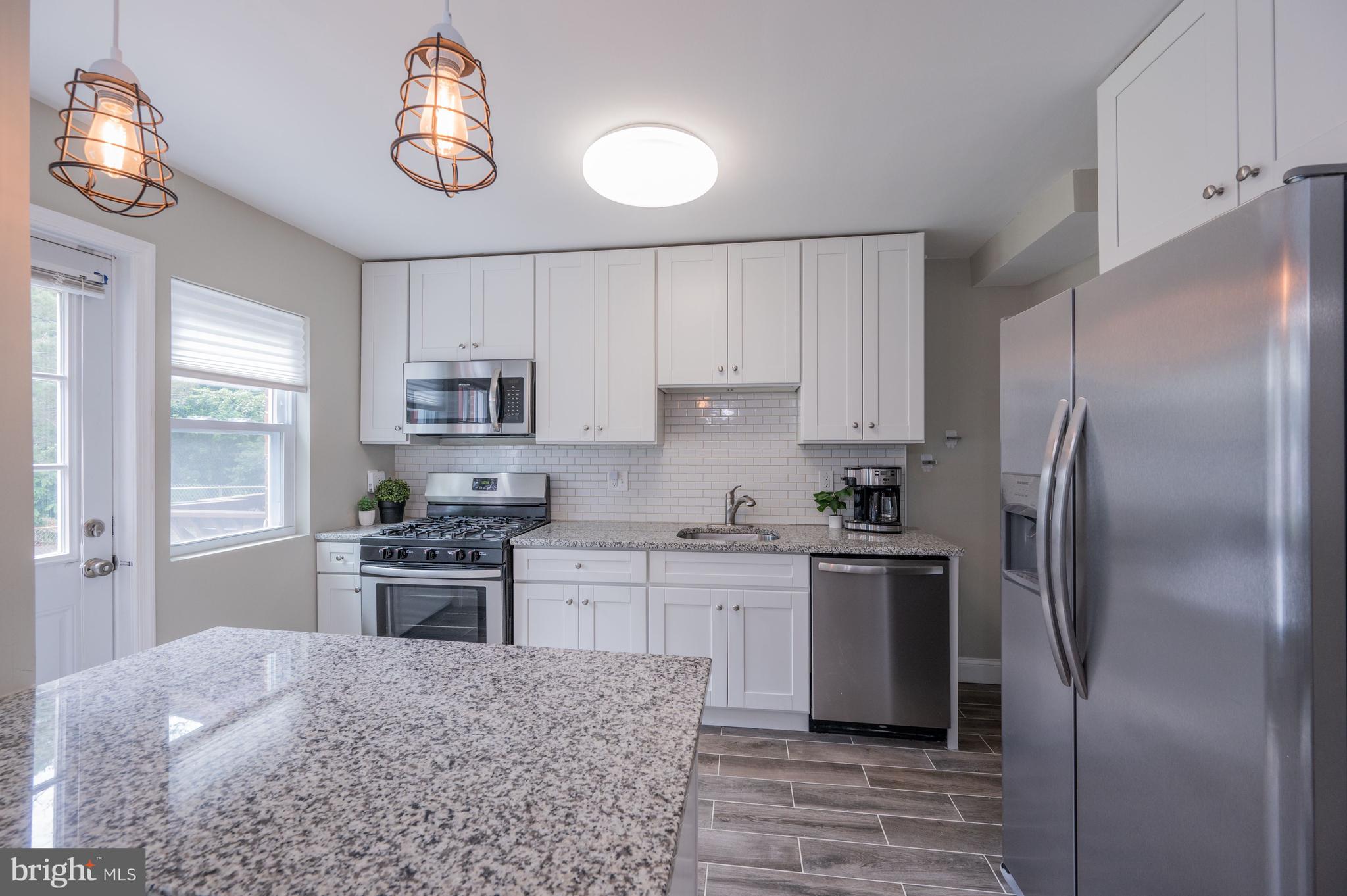 211 Boswell Road Baltimore, MD 21229 - Photo 11 of 39 Kitchen