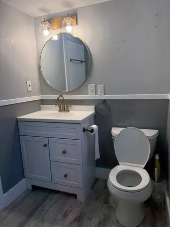 $2,300 | 12 Lincoln Place, Unit 2, Natick, MA 01760