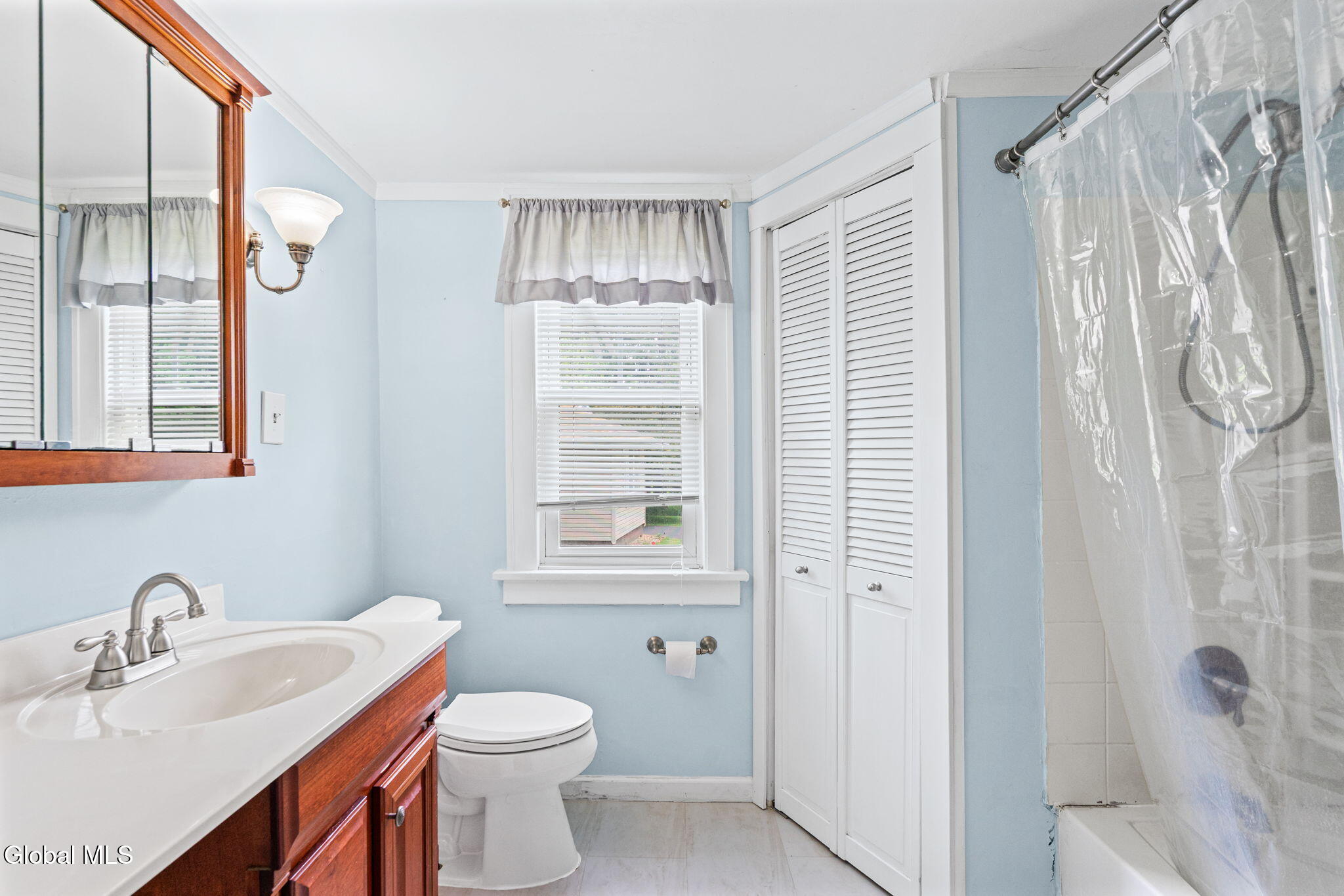 36 New Turnpike Road Troy, NY 12182 - Photo 11 of 20 Bathroom