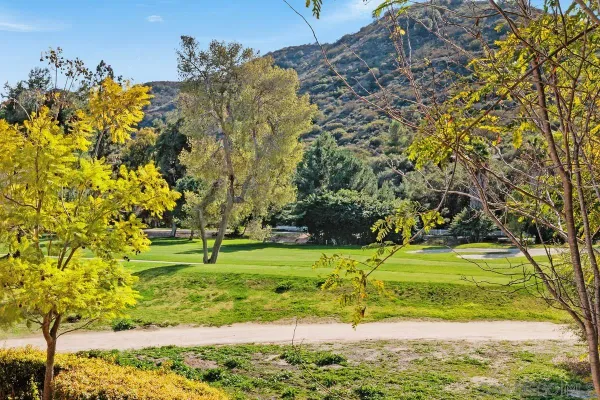 $349,999 | 1784 Pala Lake Drive, Fallbrook, CA 92028