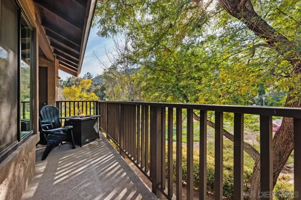 $349,999 | 1784 Pala Lake Drive, Fallbrook, CA 92028