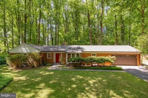 $675,000 | 1109 Crowfoot Lane, Silver Spring, MD 20904