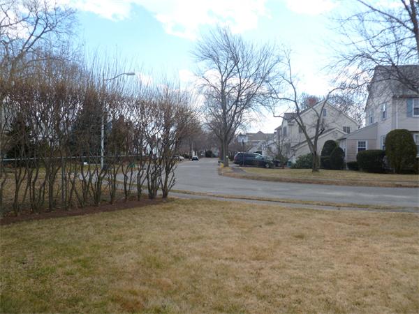 43 Woods Road Belmont, MA 02478 - Photo 28 of 28 Gallery Image 28