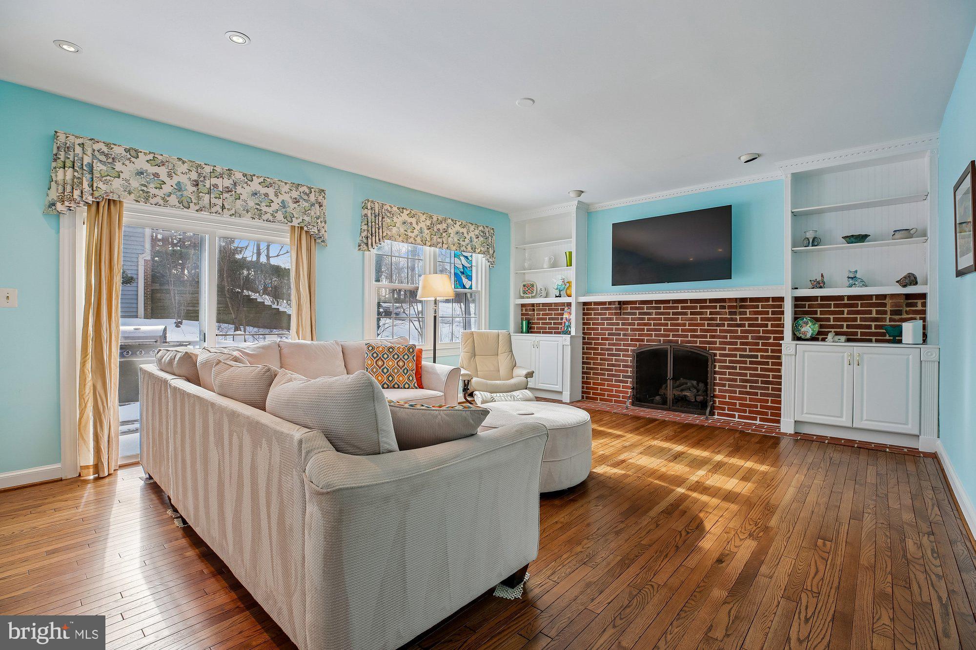 14911 Carrolton Road Rockville, MD 20853 - Photo 27 of 78 Family Room