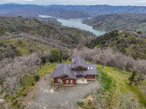 $4,495,000 | 1525 Headlands Drive, Napa, CA 94558