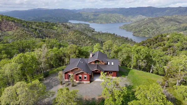 $4,495,000 | 1525 Headlands Drive, Napa, CA 94558