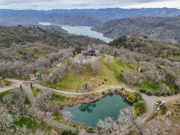 $4,495,000 | 1525 Headlands Drive, Napa, CA 94558