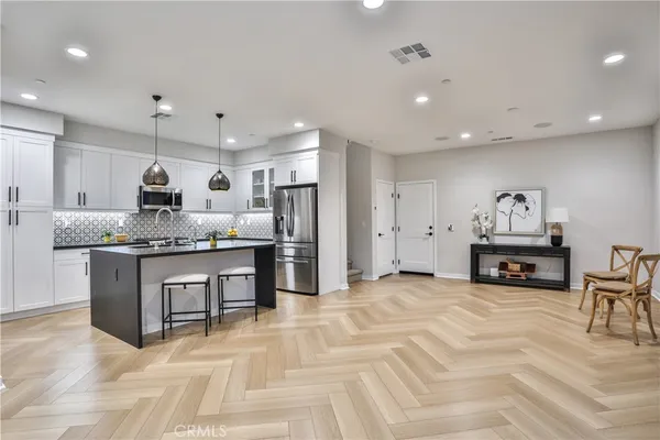 $975,000 | 1419 North Indian Hill Boulevard, Claremont, CA 91711