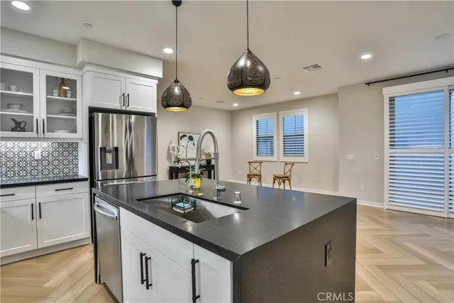 $985,000 | 1419 North Indian Hill Boulevard, Claremont, CA 91711