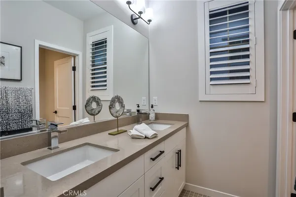 a bathroom with a toilet and a bathtub