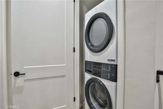 $985,000 | 1419 North Indian Hill Boulevard, Claremont, CA 91711