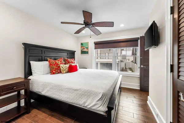 $4,799,000 | 25 South 36th Avenue, Longport, NJ 08403