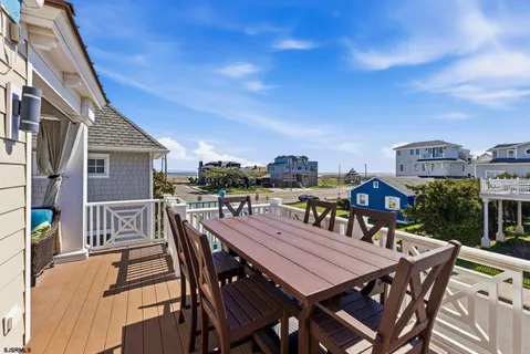 $4,799,000 | 25 South 36th Avenue, Longport, NJ 08403