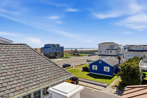 $4,799,000 | 25 South 36th Avenue, Longport, NJ 08403