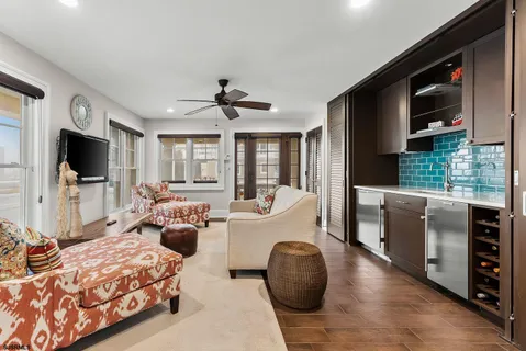 $4,799,000 | 25 South 36th Avenue, Longport, NJ 08403